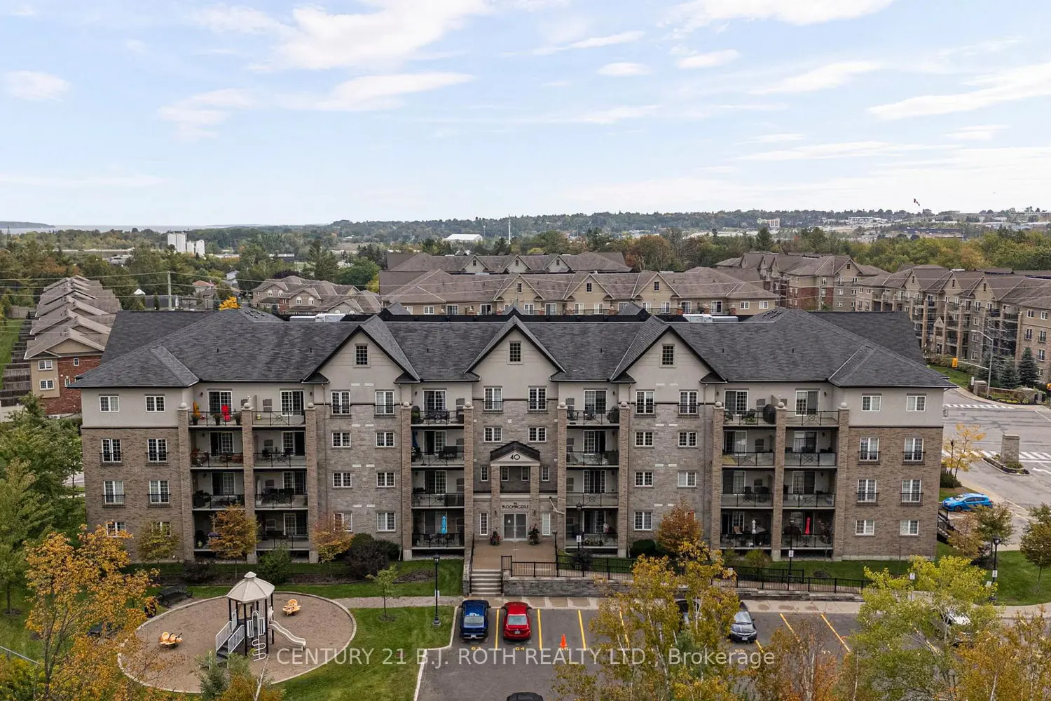 40 Ferndale Drive 204