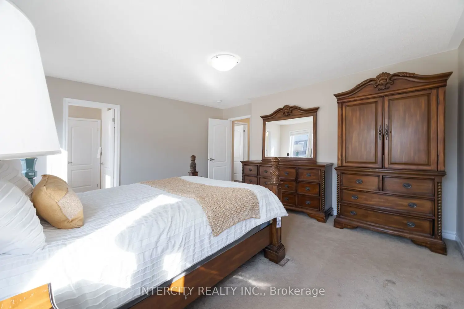 Additional image 13 of 19 Enford Crescent