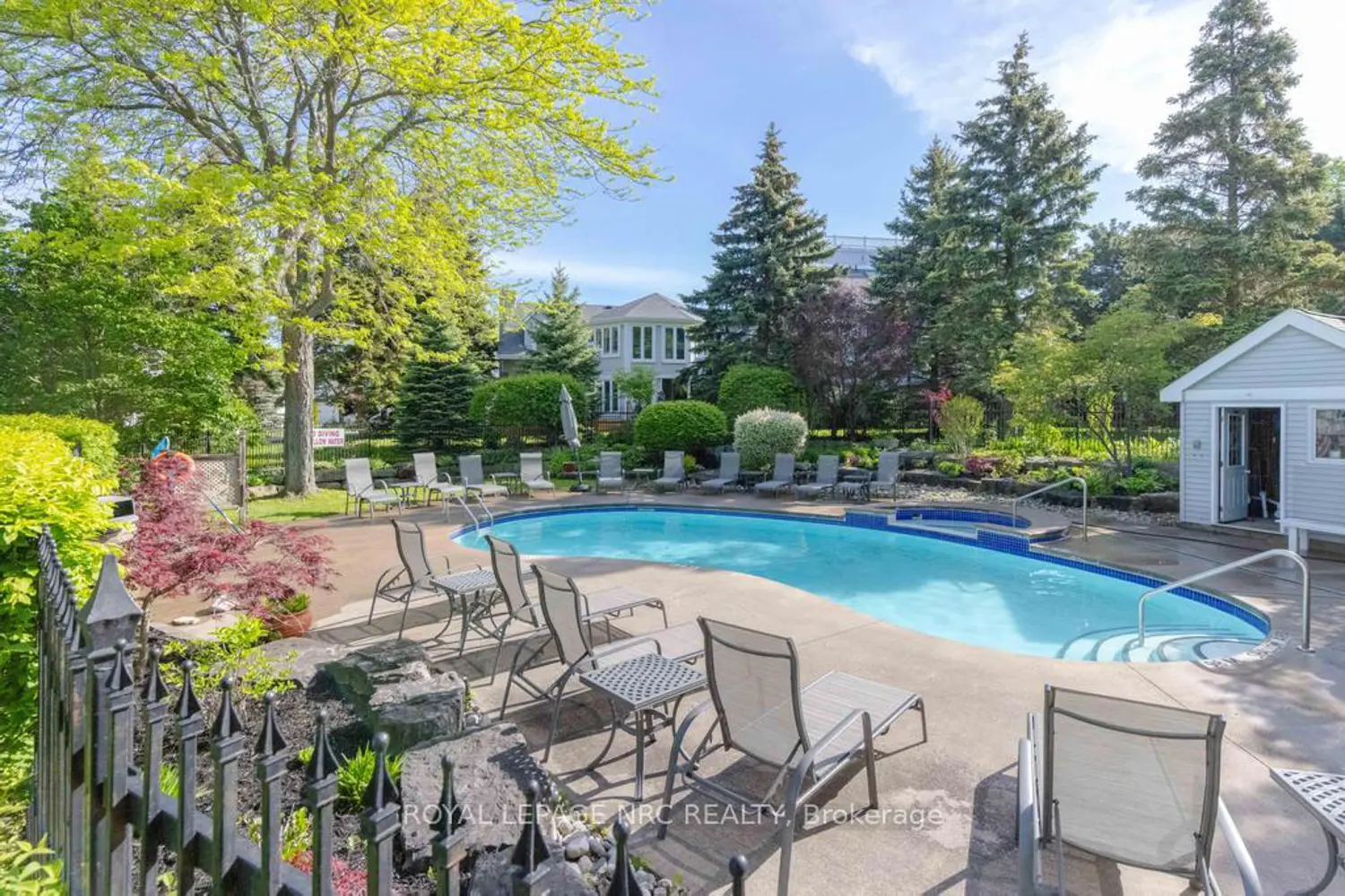 1 Lakeside Drive 13 photo 2