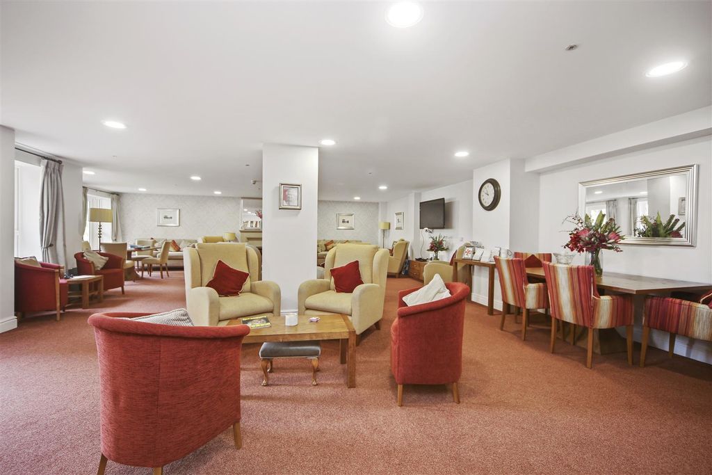 Additional image 8 of 1 bed flat for saleHorton Mill, Court, Hanbury Road, Droitwich WR9