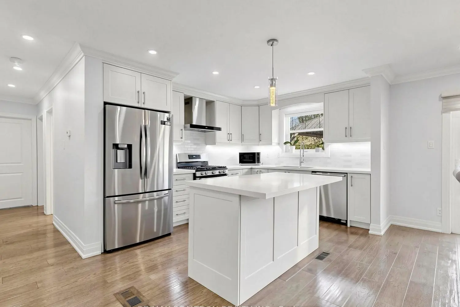 Additional image 6 of 56 Candlewood Crescent