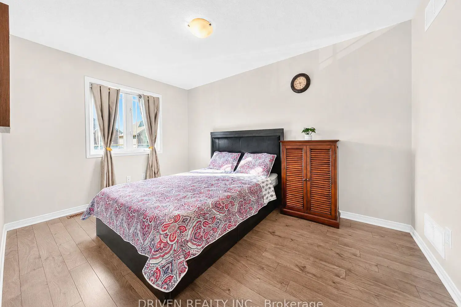 Additional image 11 of 627 Via Campanale Avenue