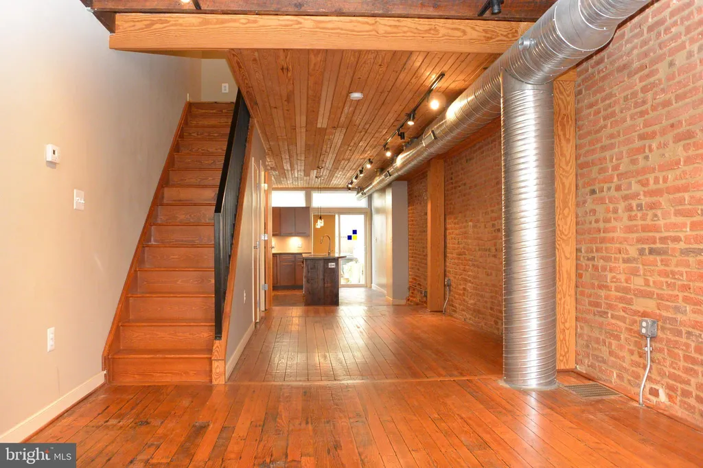 219 E Heath Street, Baltimore, MD 21230 photo 3