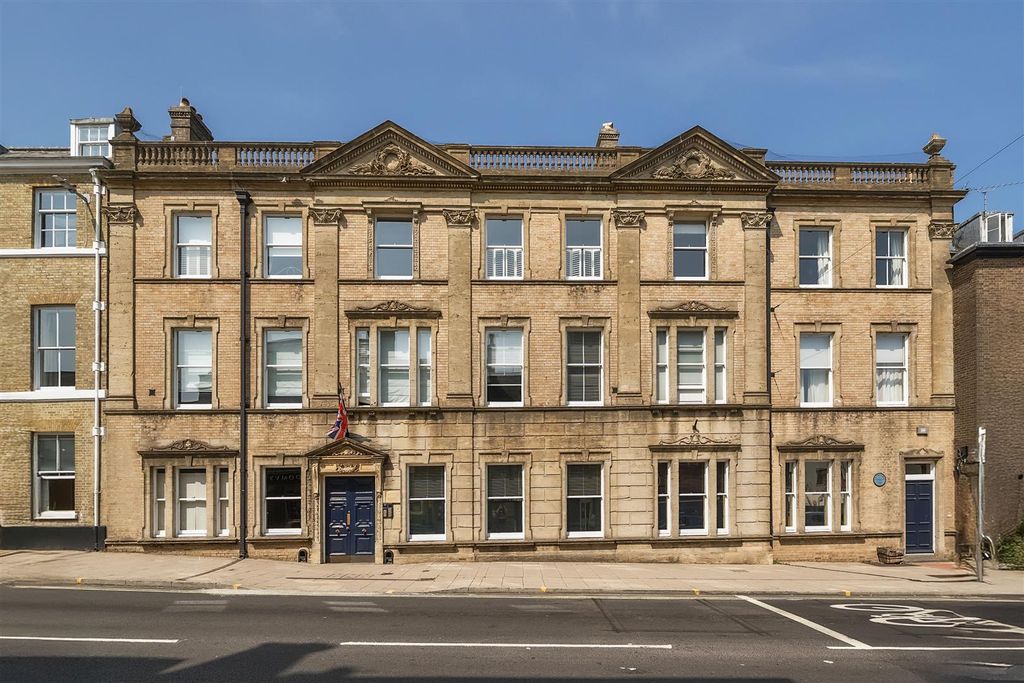 Additional image 22 of 2 bed flat for saleHigh West Street, Dorchester DT1