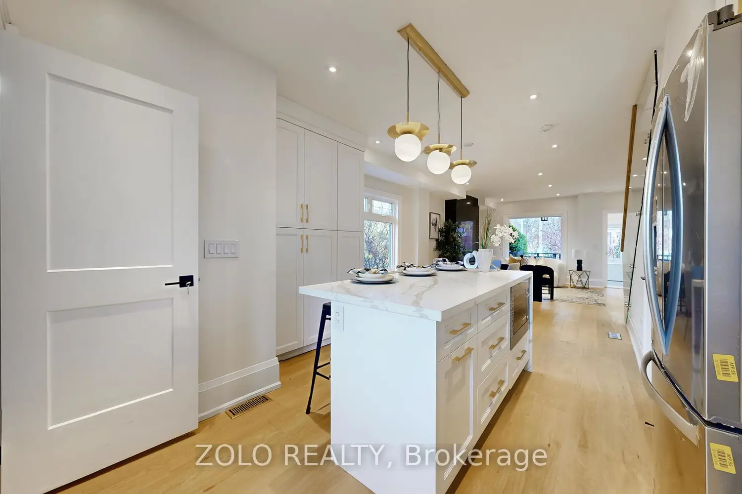 Additional image 8 of 98 Woodmount Avenue