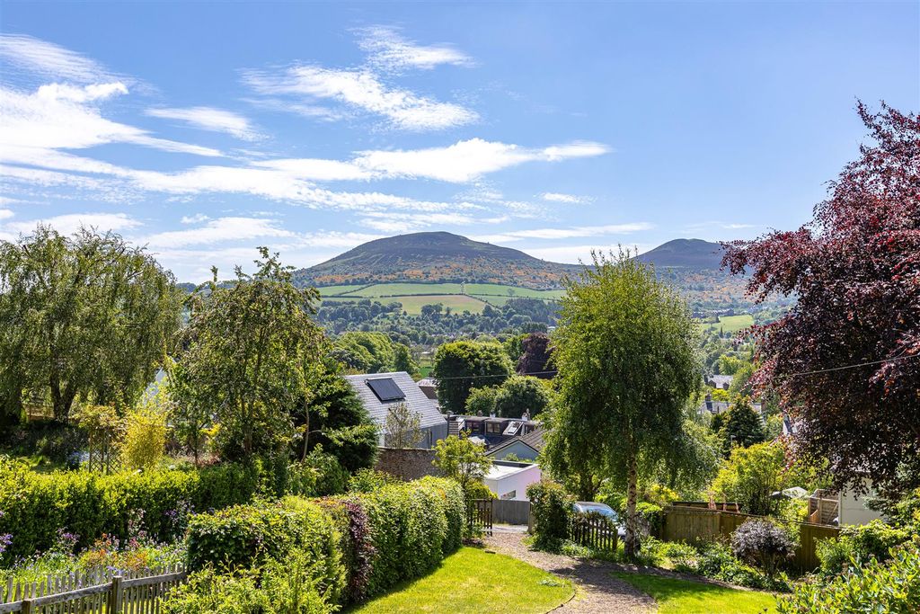 Additional image 3 of 5 bed detached house for saleGlenfirra, Gattonside, Melrose TD6