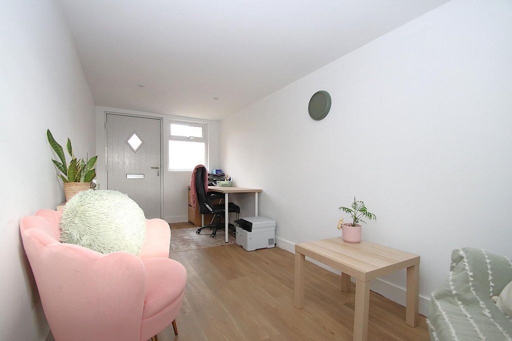 Additional image 6 of 3 bed semi-detached house for saleLeigh Road, Eastleigh SO50