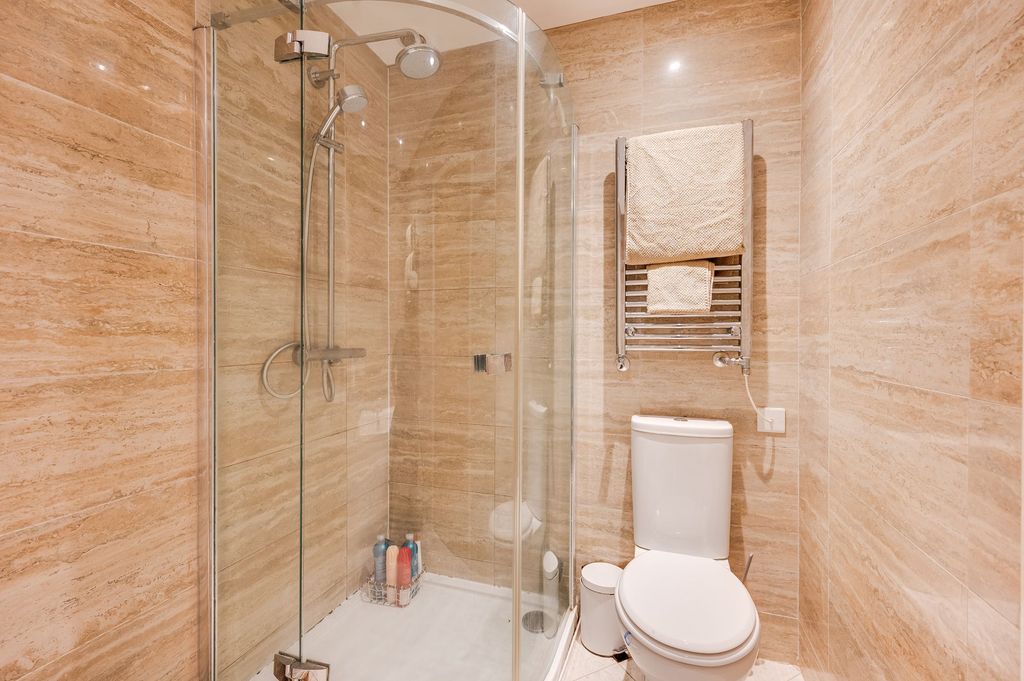 Additional image 22 of 3 bed town house for saleHolmley Lane, Dronfield S18