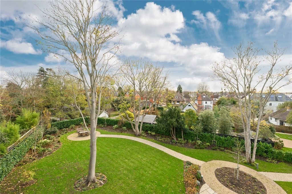 Additional image 11 of 2 bed flat for saleChurch Road, East Molesey, Surrey KT8