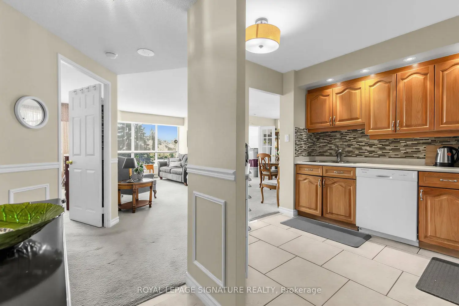 10 Guildwood Parkway 329A