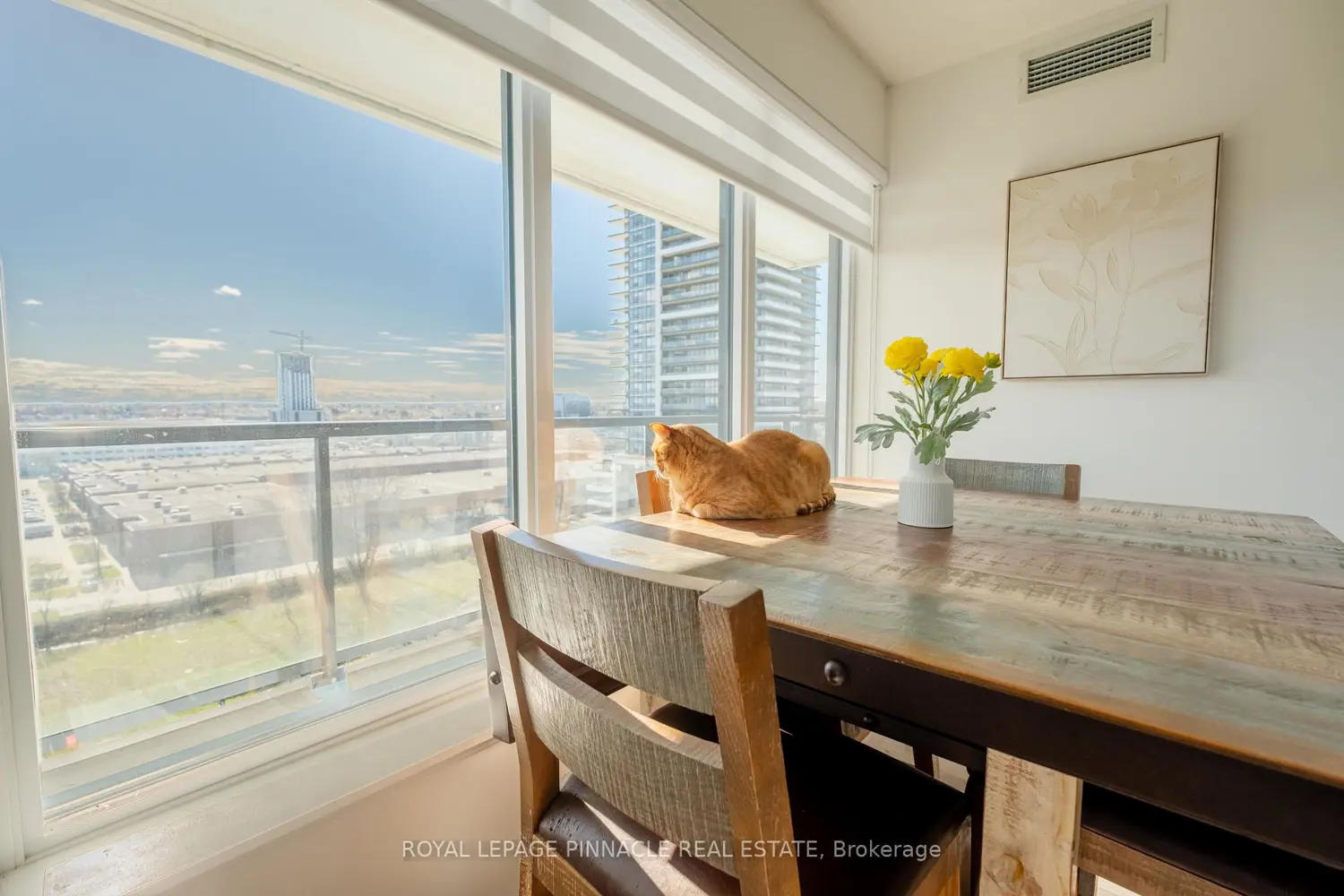 Additional image 6 of 1480 Bayly Street 1014