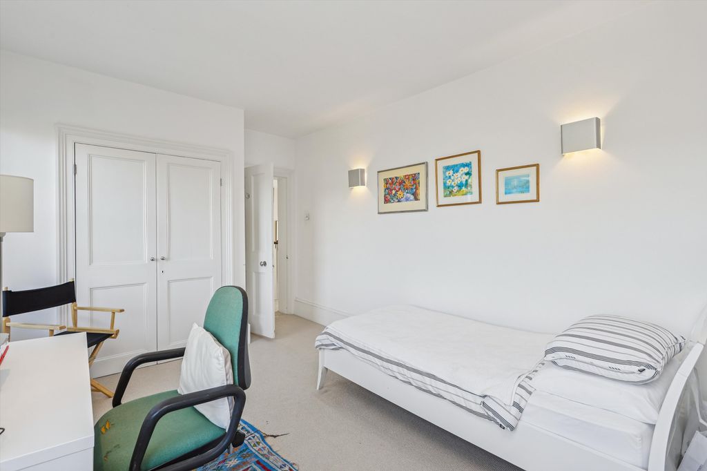 Additional image 14 of 5 bed semi-detached house for salePalace Road, East Molesey, Surrey KT8