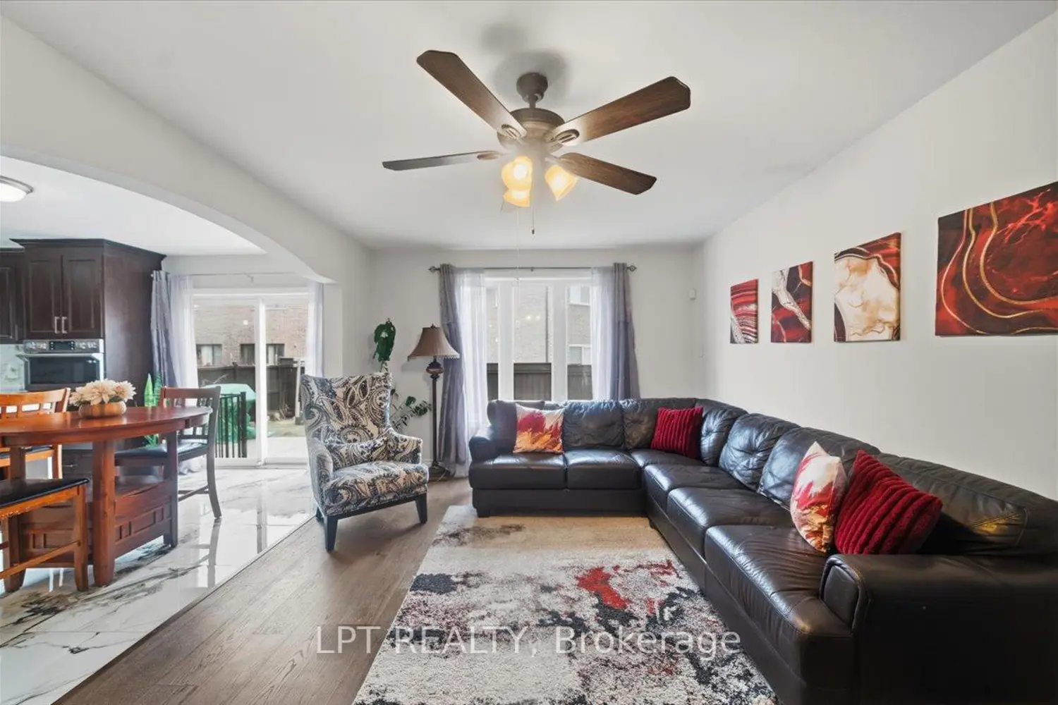 48 Nashville Circle photo 3