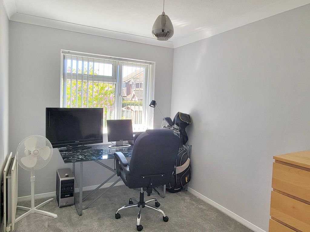 Additional image 13 of 6 bed detached house for saleLowther Road, Dunstable LU6