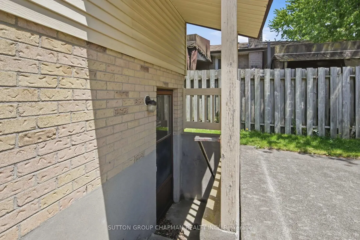 Additional image 16 of 332 Ardsley Crescent