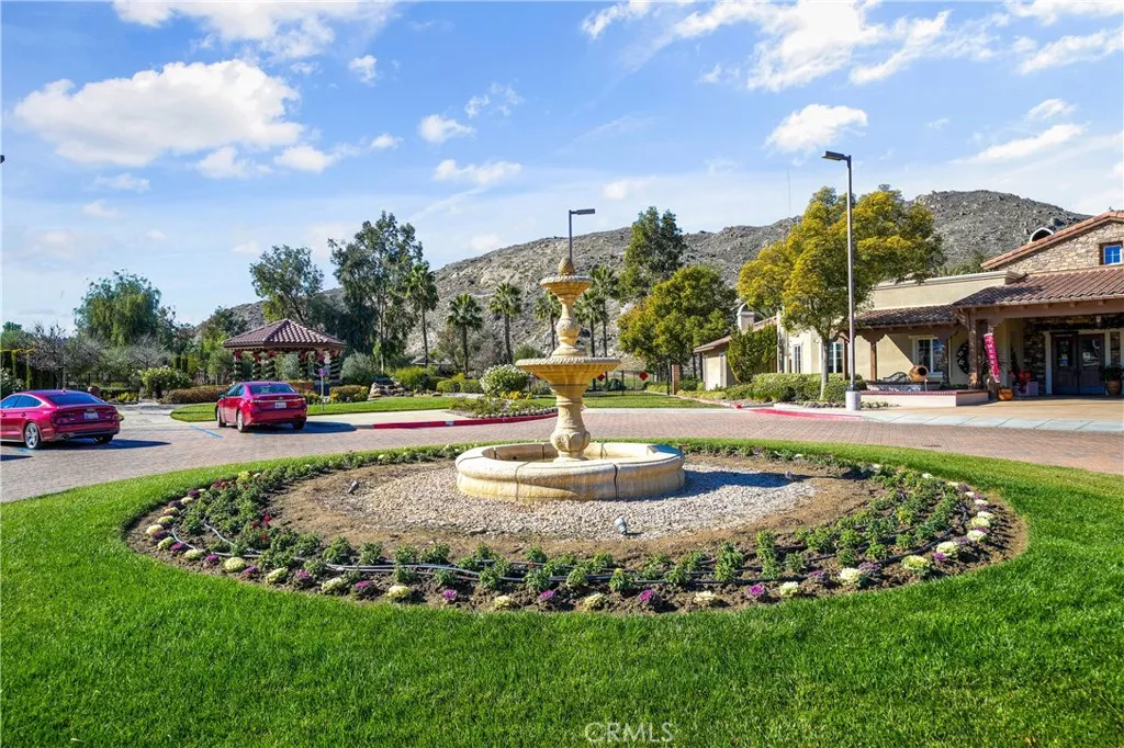 8965 Stephenson Ln, Hemet, CA 92545