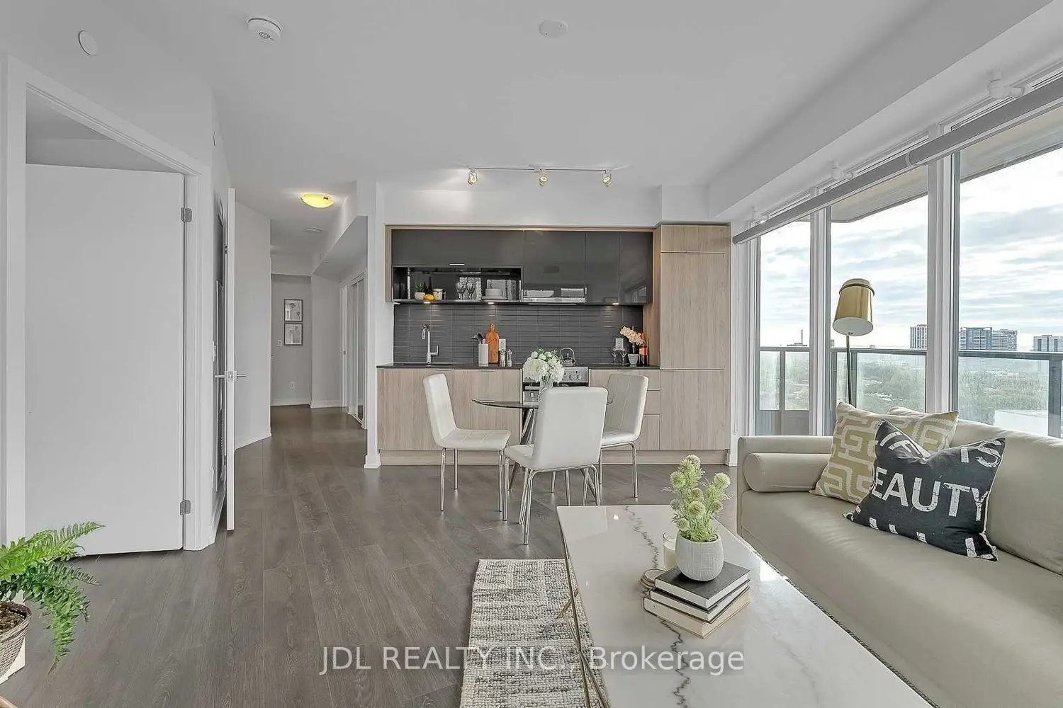 Additional image 5 of 159 Wellesley Street 1308