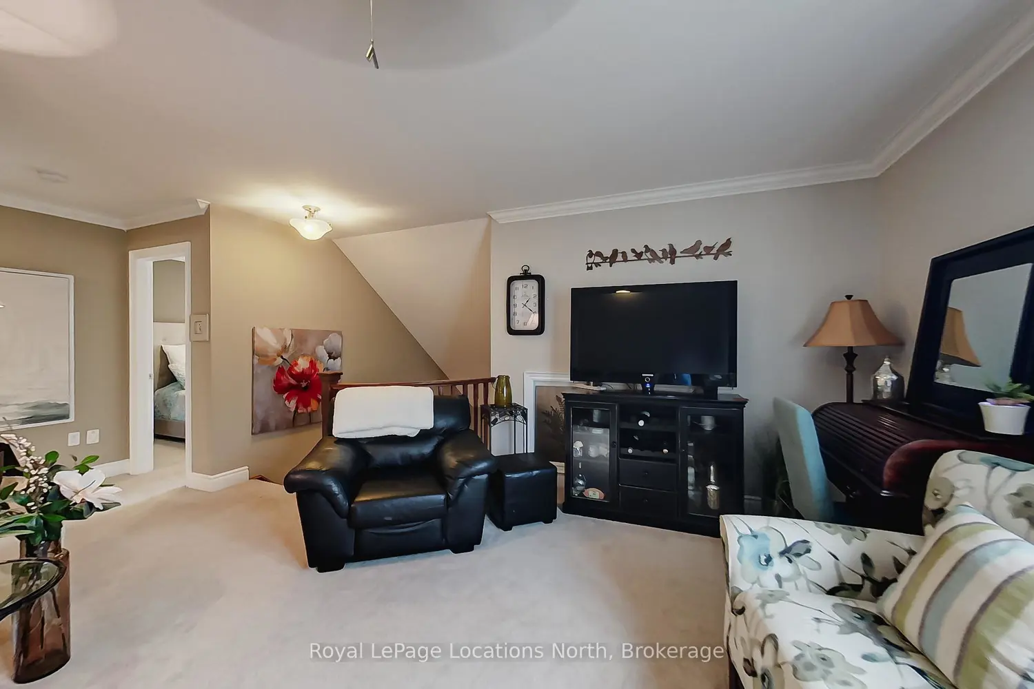 Additional image 7 of 23 Covington Blue Crescent