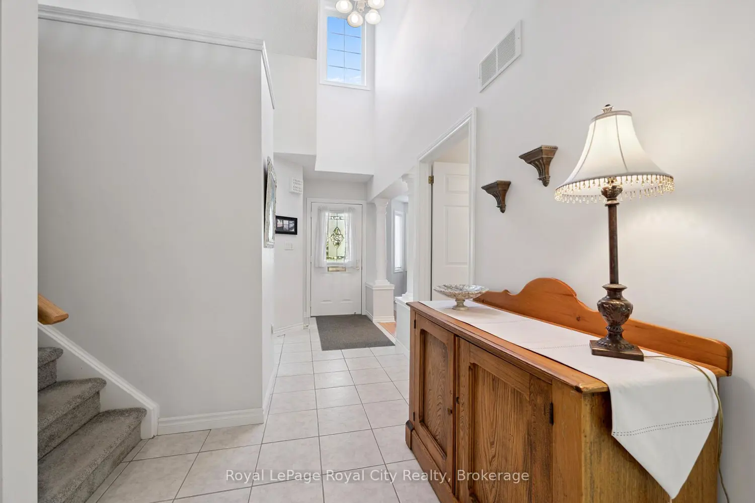 17 Terraview Crescent photo 2