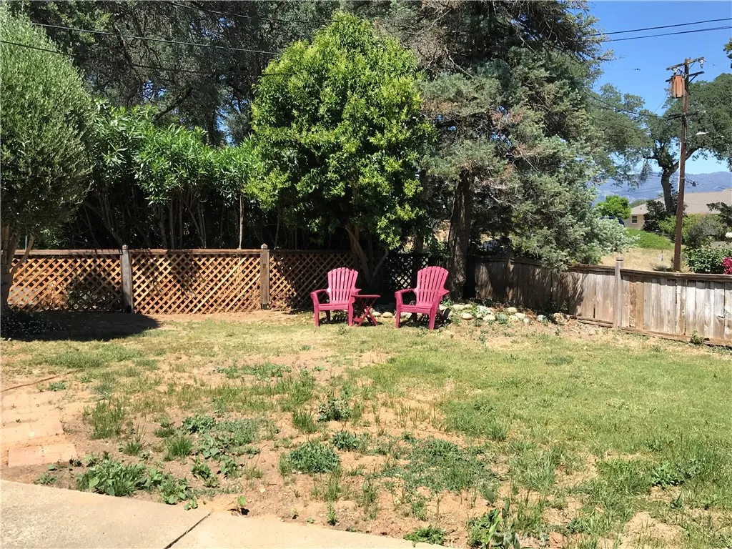 Additional image 3 of 845 3rd St, Lakeport, CA 95453