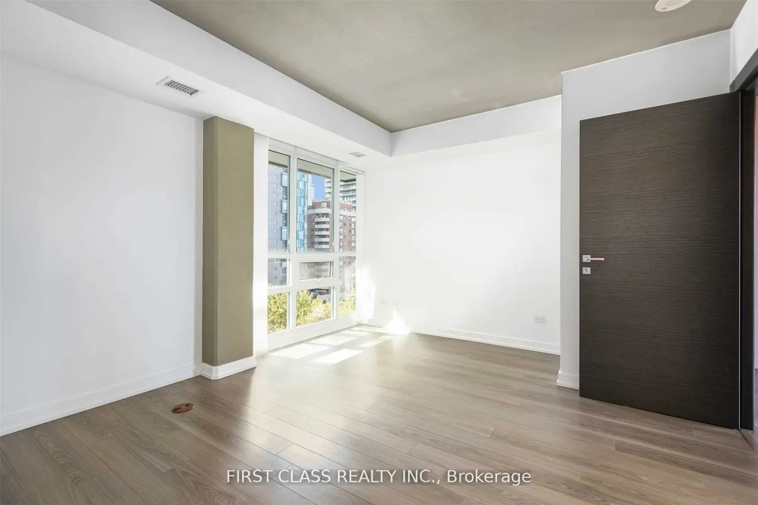 Additional image 13 of 220 George Street 907