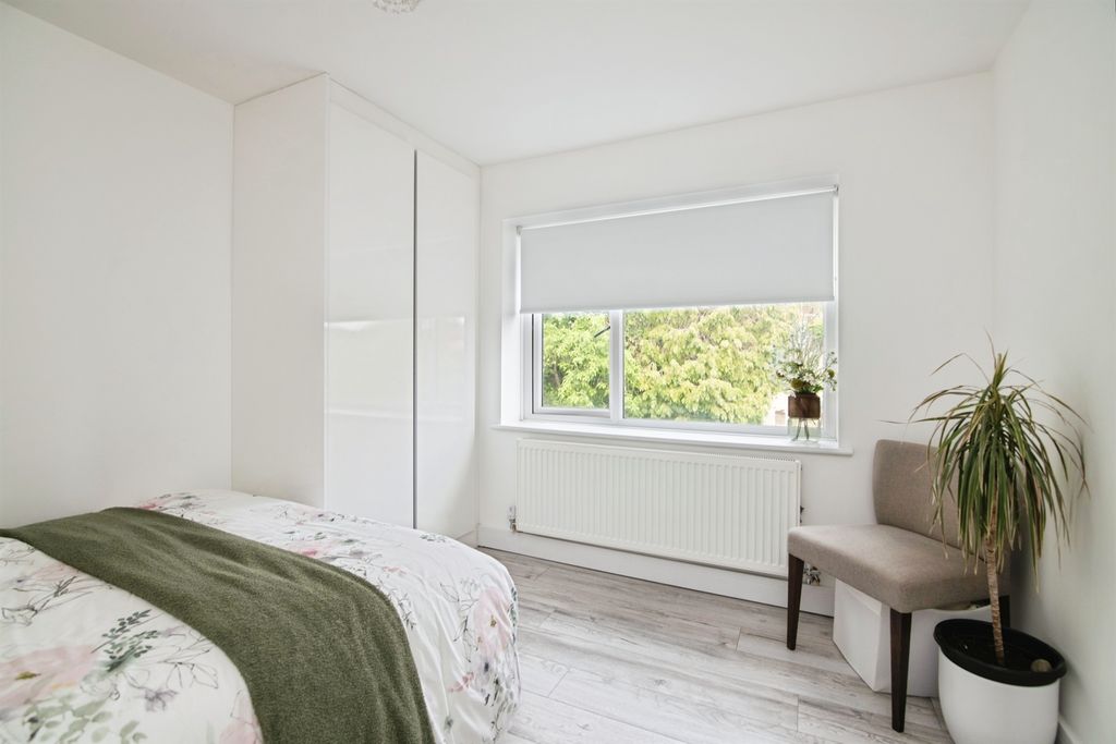 Additional image 15 of 6 bed semi-detached house for saleSledmore Road, Dudley DY2