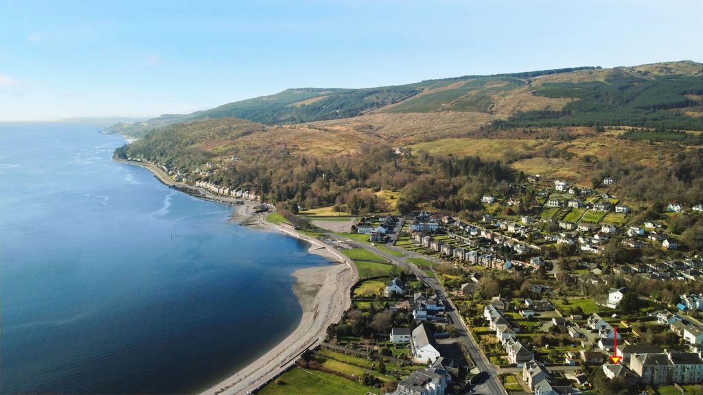 Additional image 2 of 1 bed flat for saleFlat 4A Belmont Place, Dunoon PA23