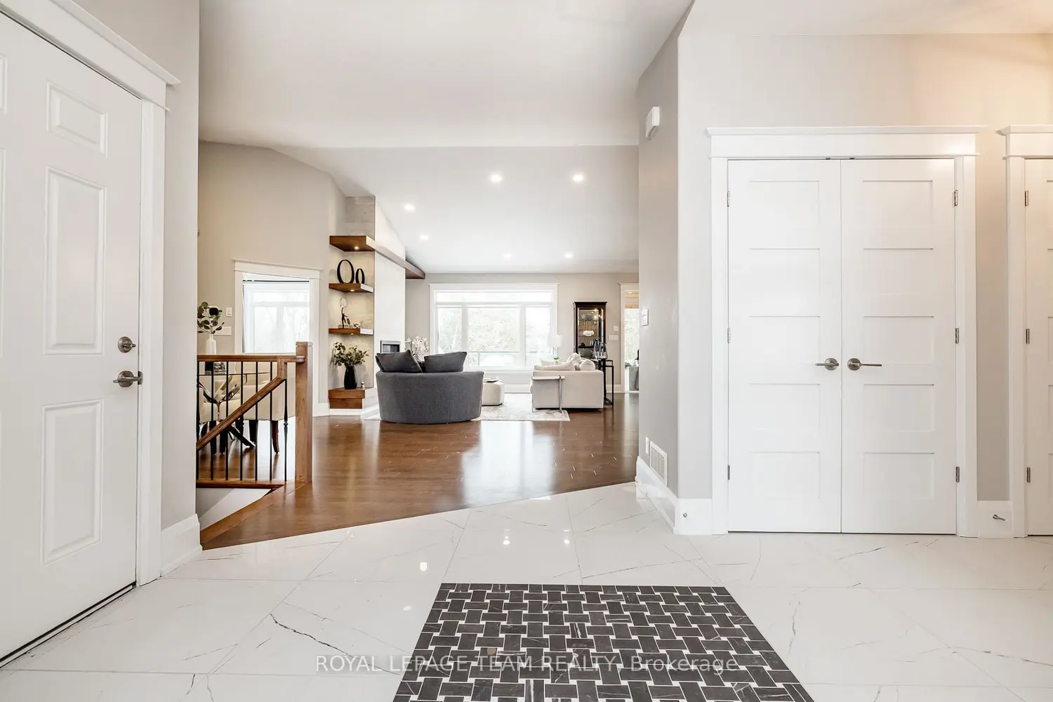 51 Westerra Way photo 2