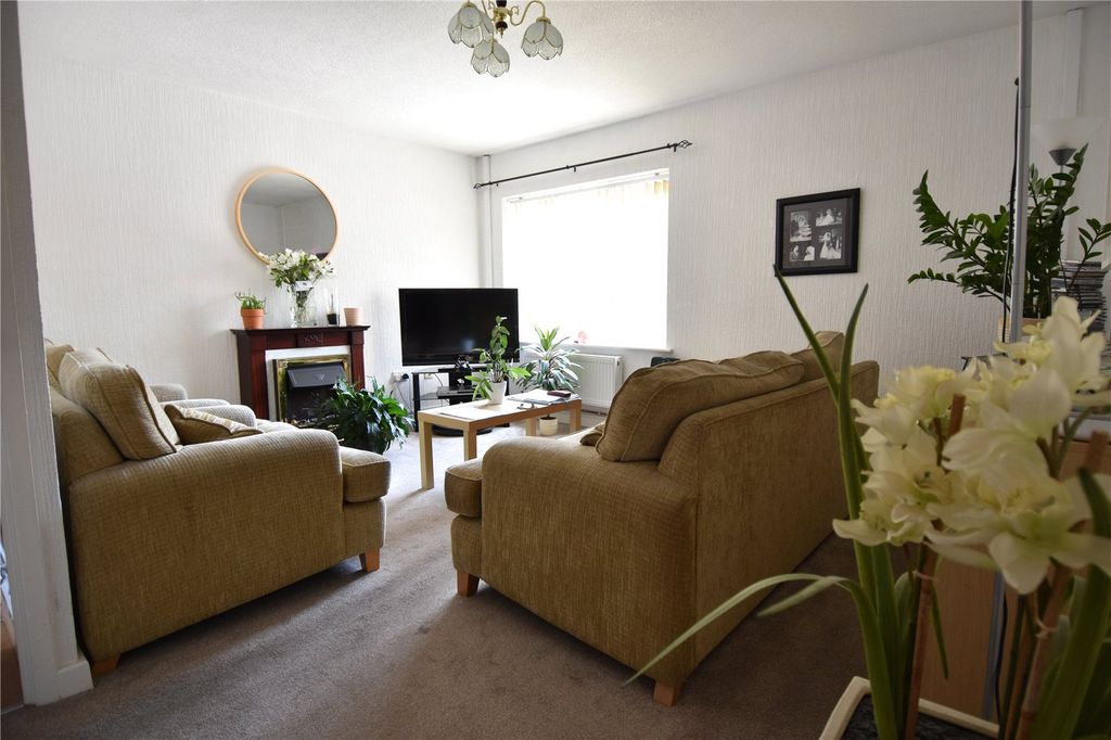 Additional image 7 of 2 bed flat for saleHeriotts Court, Droitwich, Worcestershire WR9