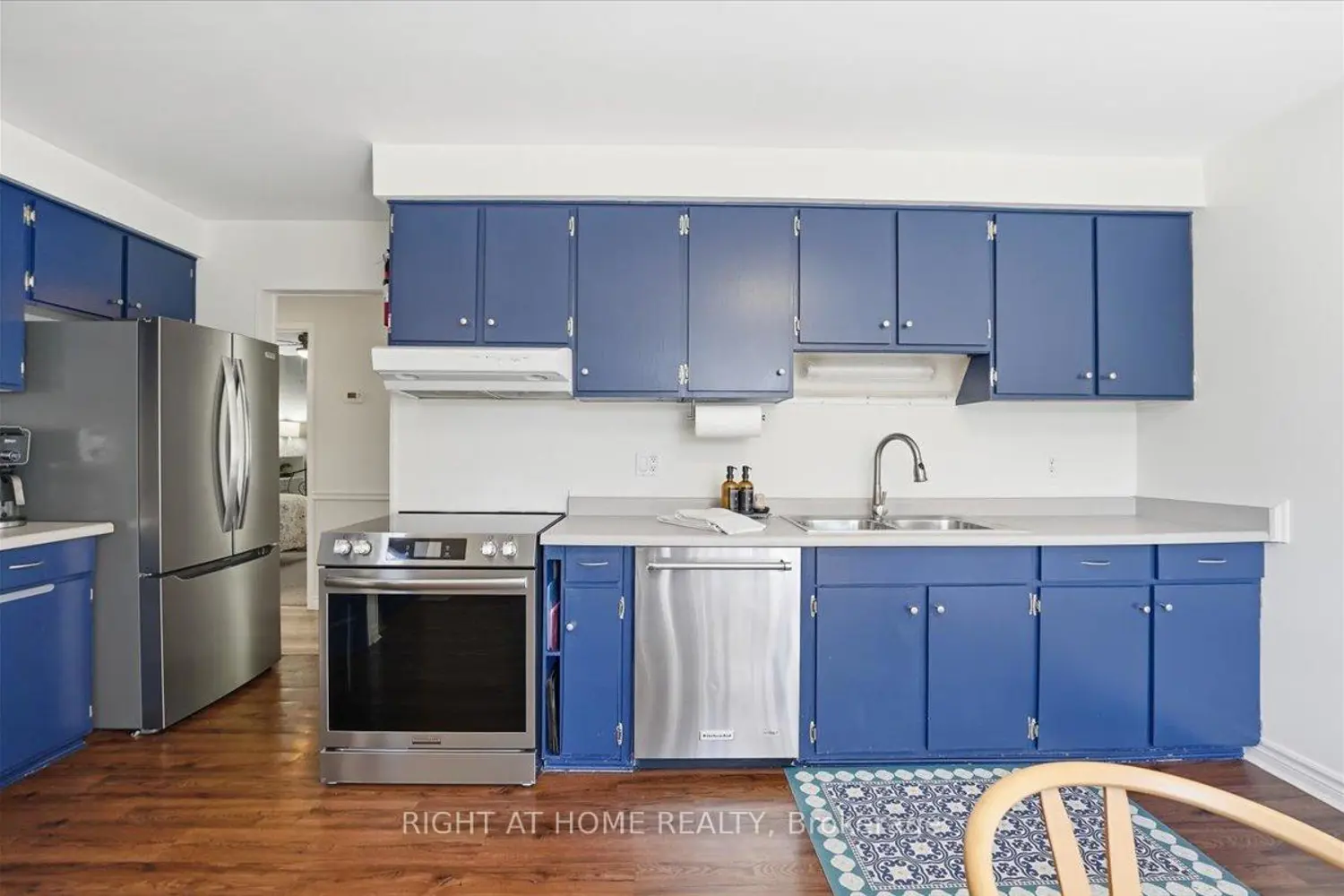 6 Willcher Drive photo 4