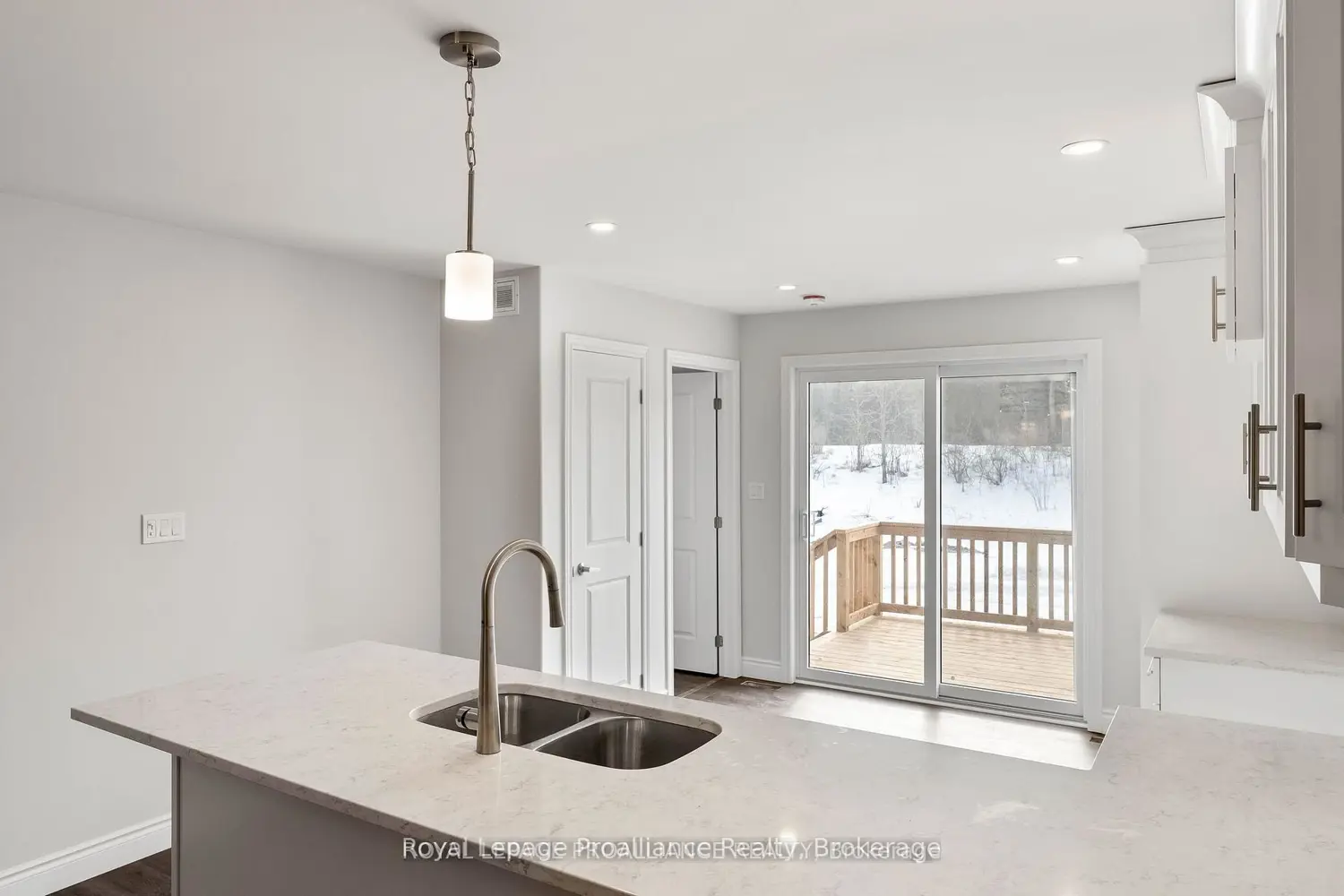202 Homewood Avenue photo 5