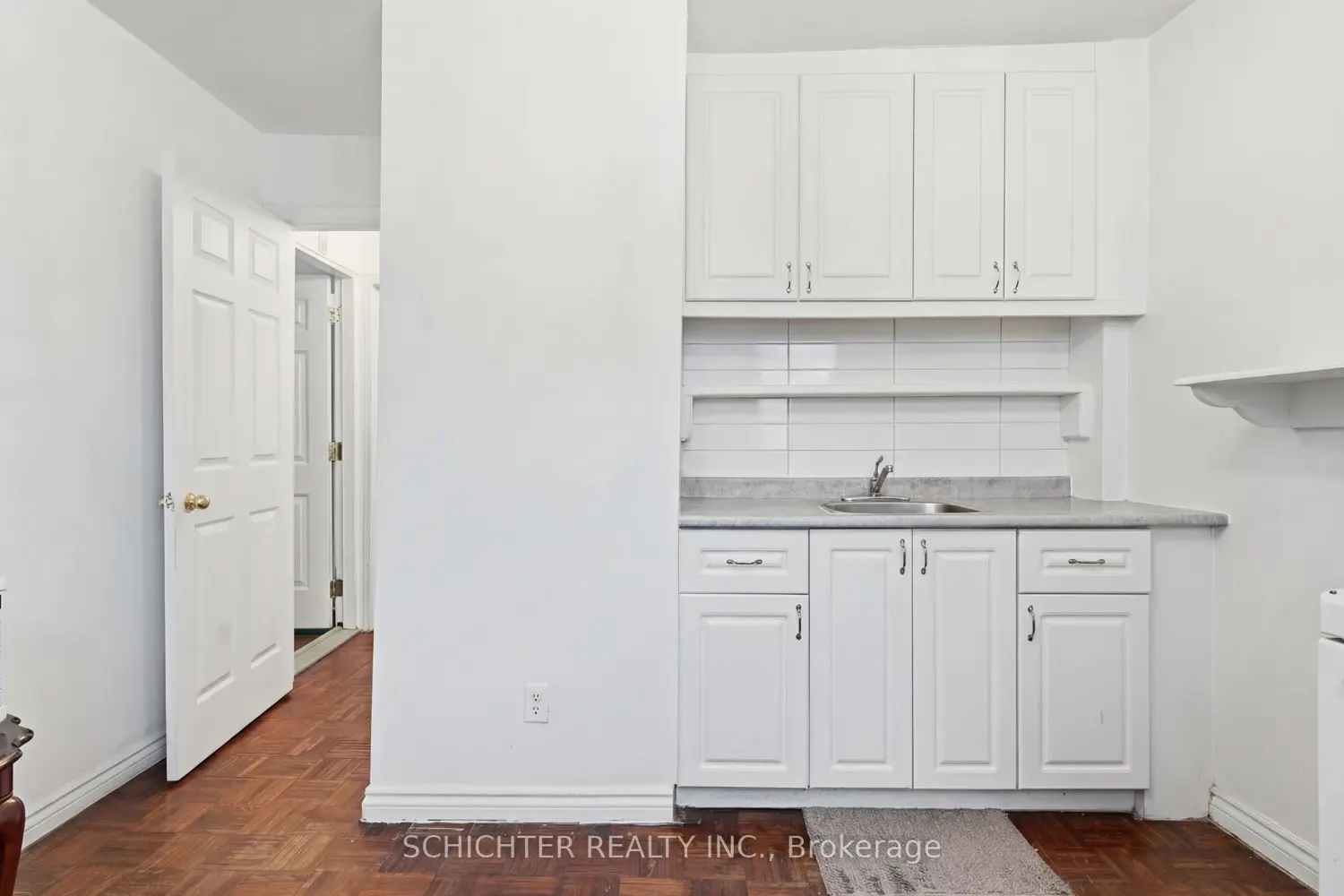 Additional image 4 of 705 Vaughan Road Triplex