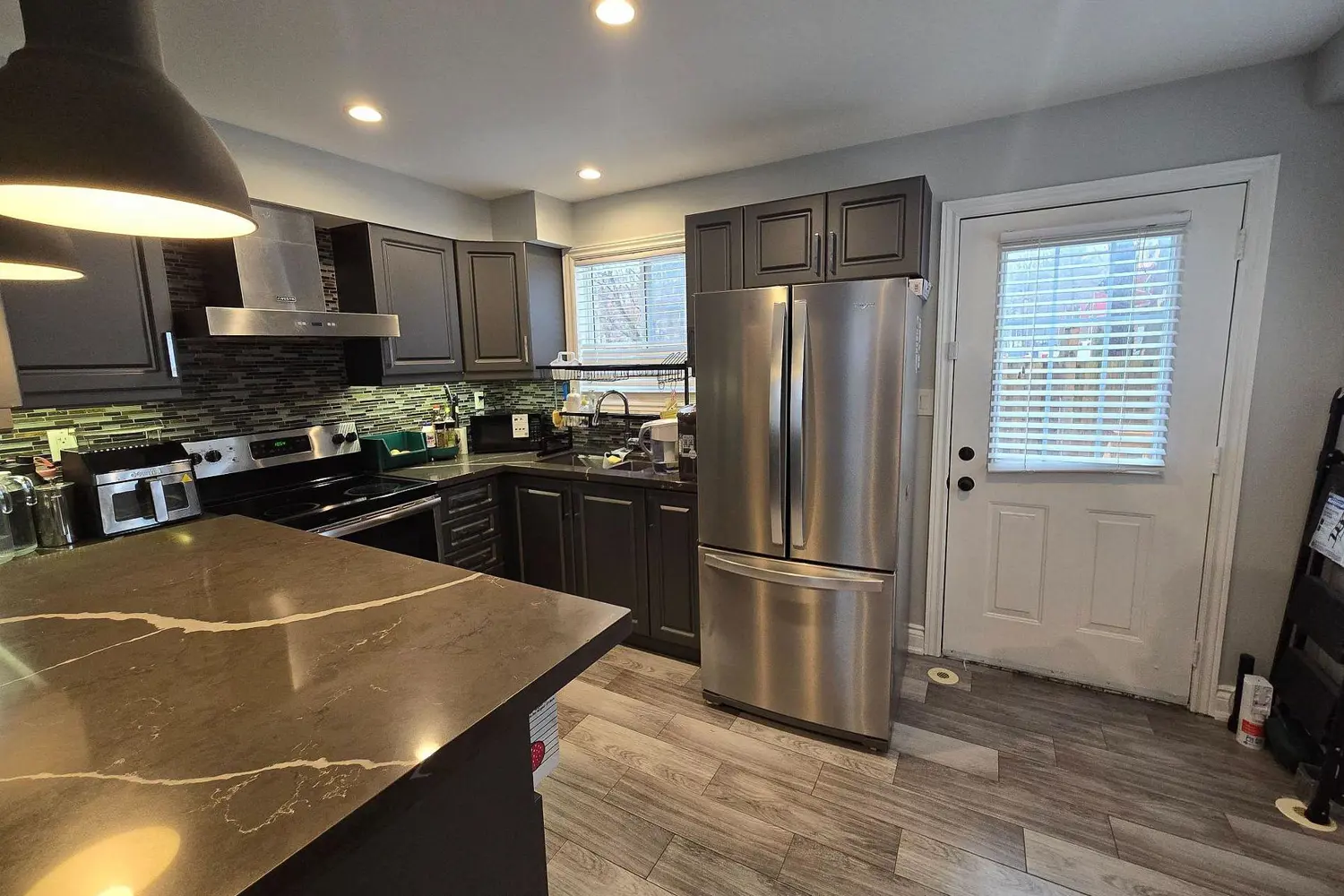Additional image 6 of 4277 Lawrence Avenue #6