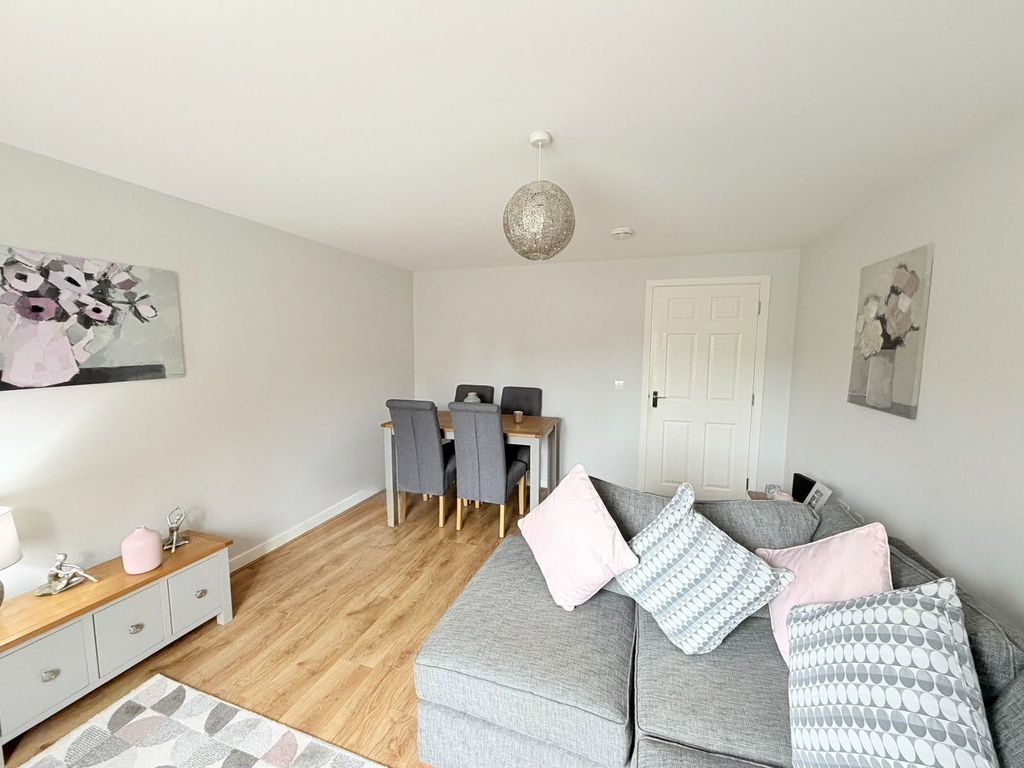 Additional image 4 of 2 bed flat for saleThe Links, Hyde SK14