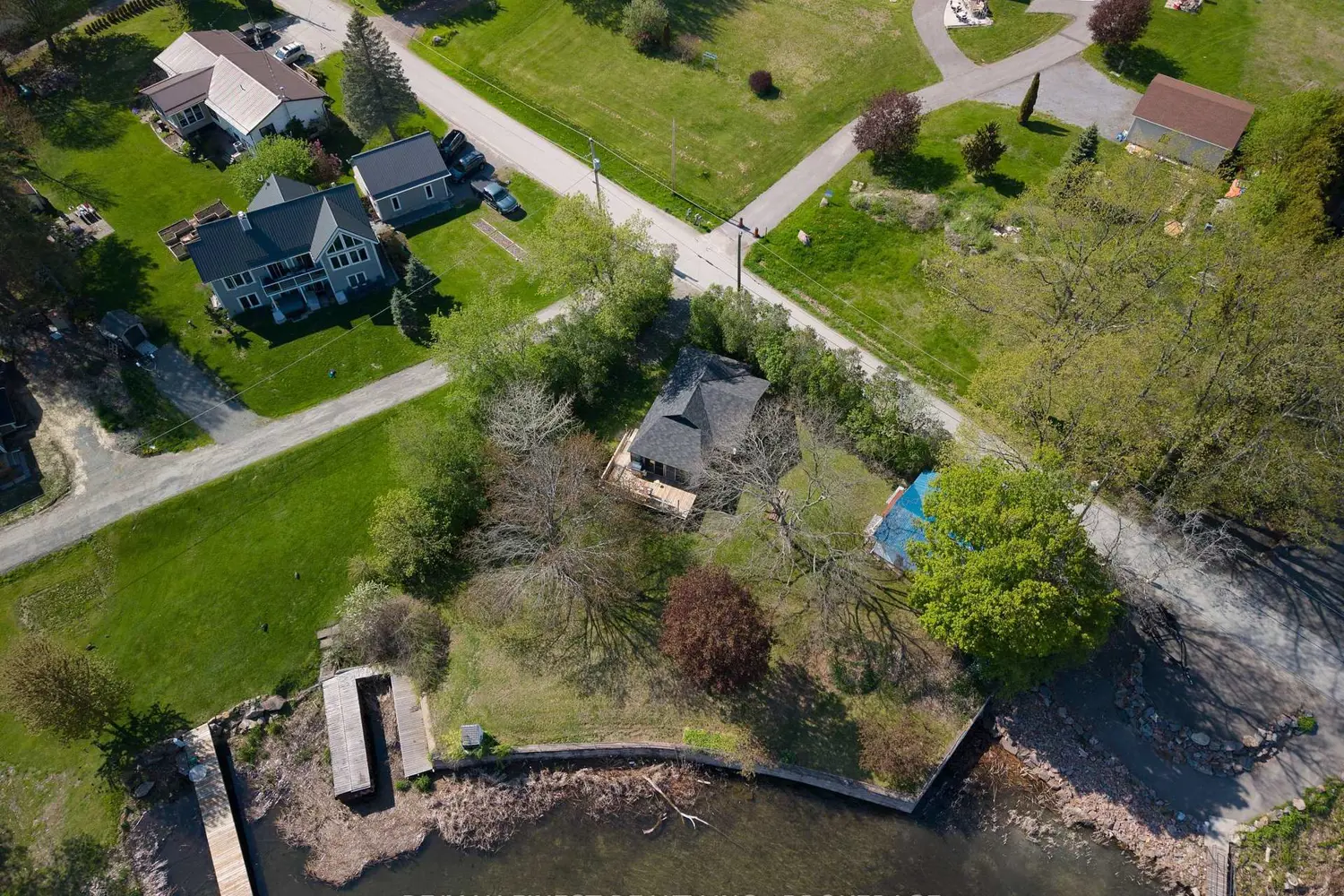 141 River Road