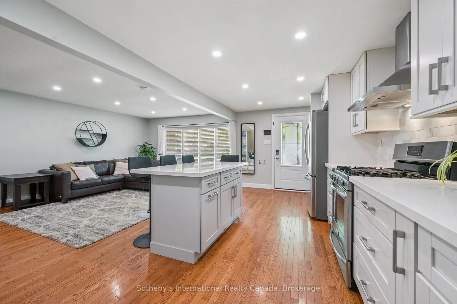 Additional image 7 of 401 Midwood Crescent