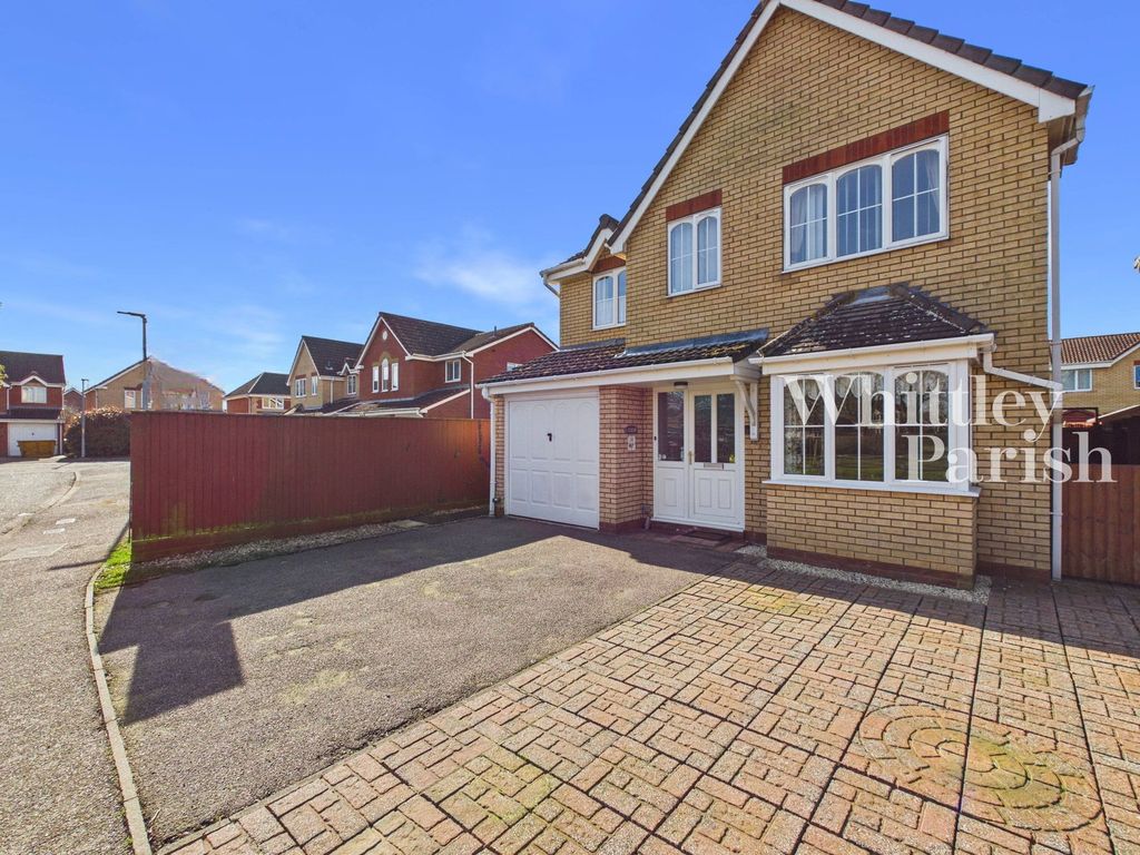 4 bed detached house for saleScholars Walk, Diss IP22