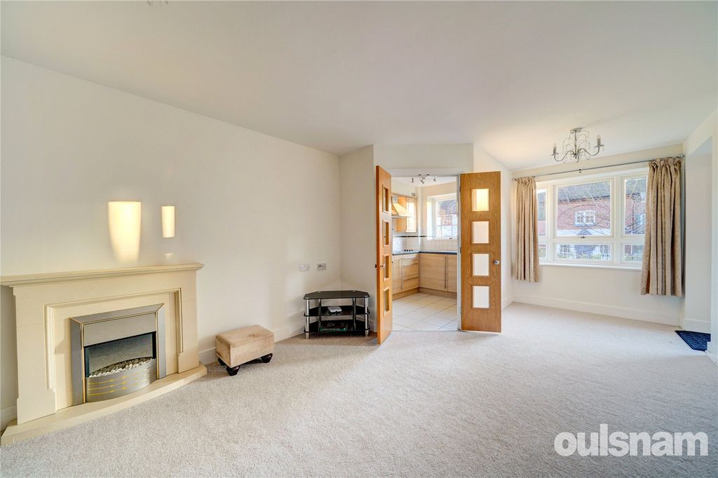 Additional image 4 of 2 bed flat for saleHanbury Road, Droitwich, Worcestershire WR9