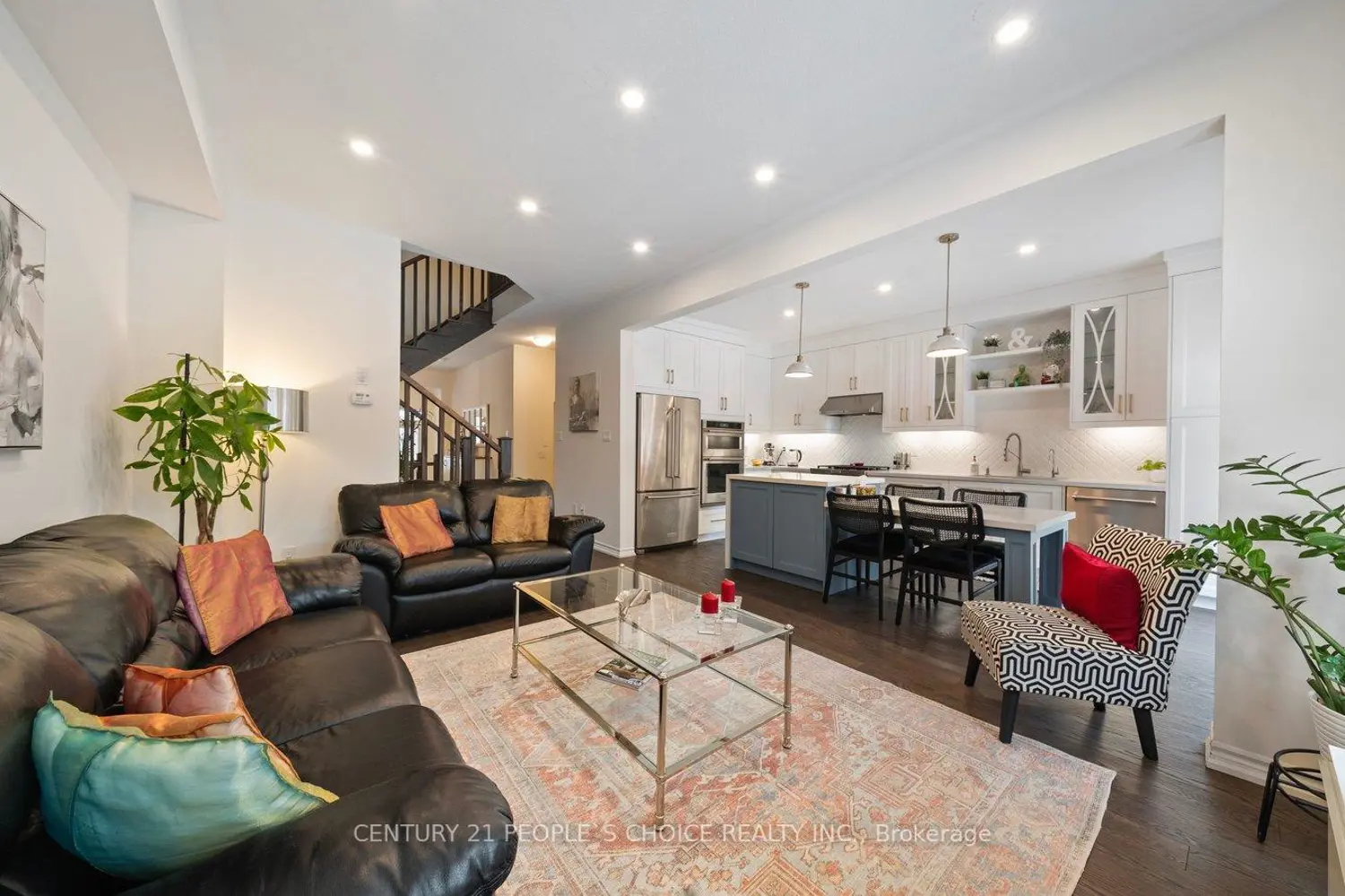70 Stauffer Road photo 2