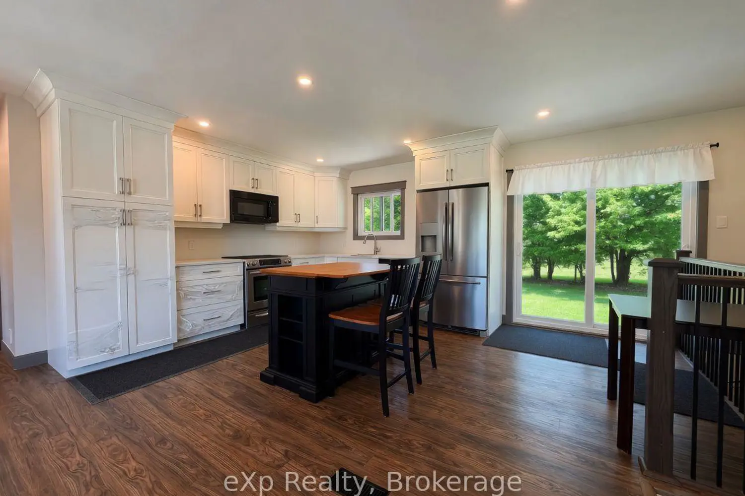 Additional image 3 of 341013 Grey Road 28