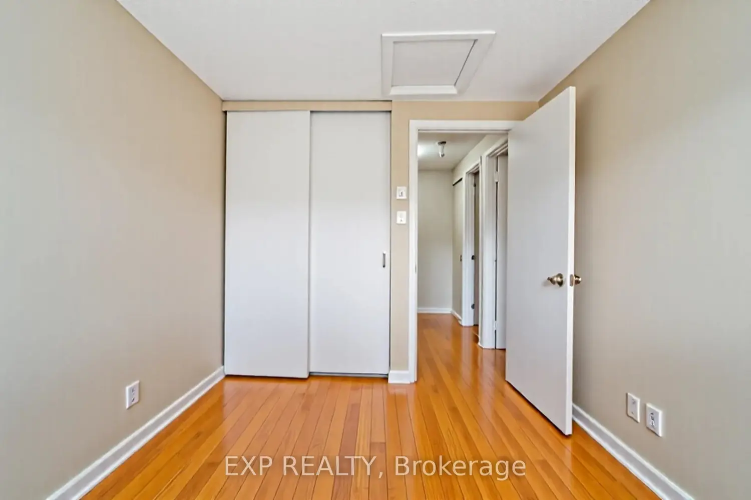 Additional image 11 of 2610 Draper Avenue 12