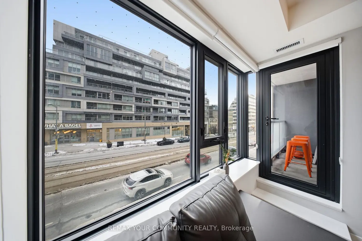 Additional image 12 of 840 St Clair Avenue 312