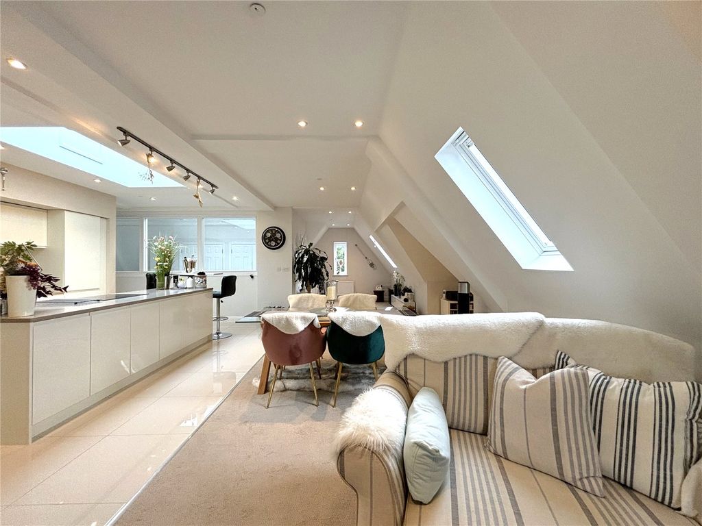 Additional image 2 of 3 bed flat for saleSomerleigh Road, Dorchester, Dorset DT1