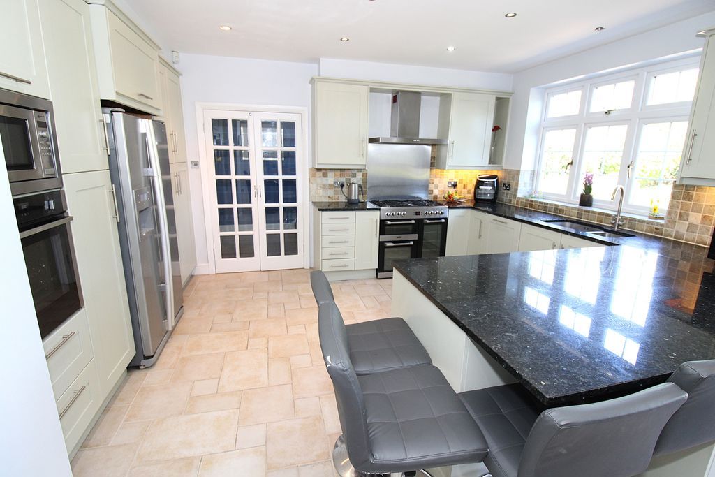 Additional image 4 of 5 bed detached house for saleLongdown Lane North, Epsom KT17