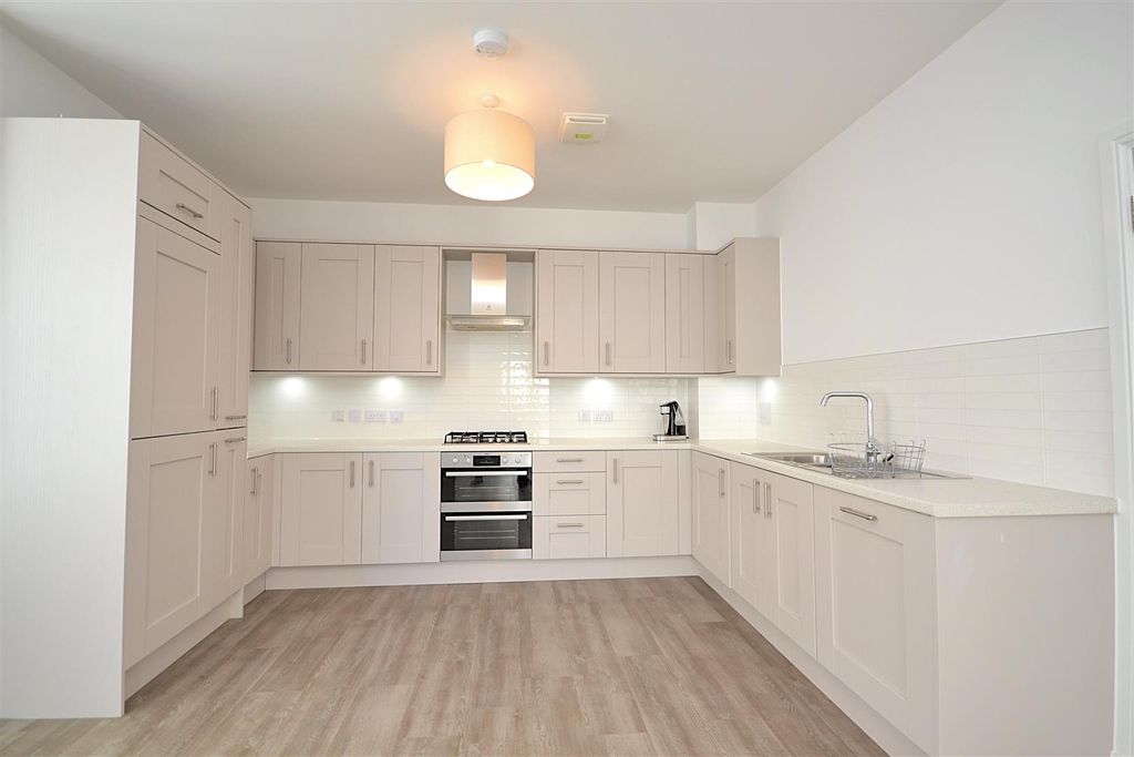 Additional image 6 of 2 bed flat for saleCrown Street West, Poundbury, Dorchester DT1