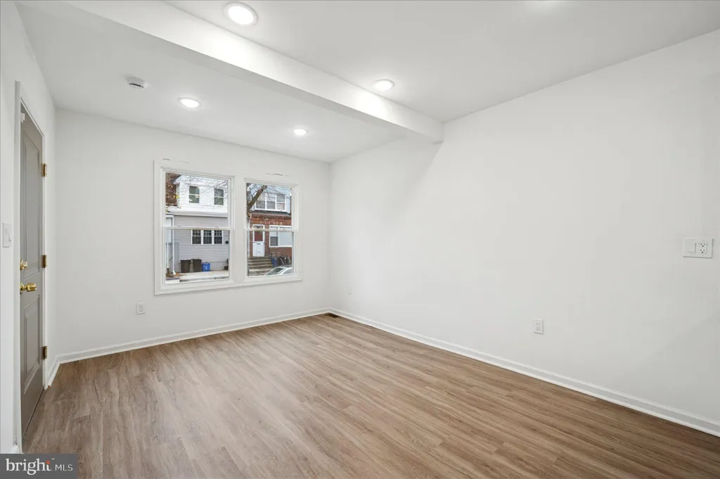 Additional image 4 of 2553 S Dewey Street Unit 1, Philadelphia, PA 19142