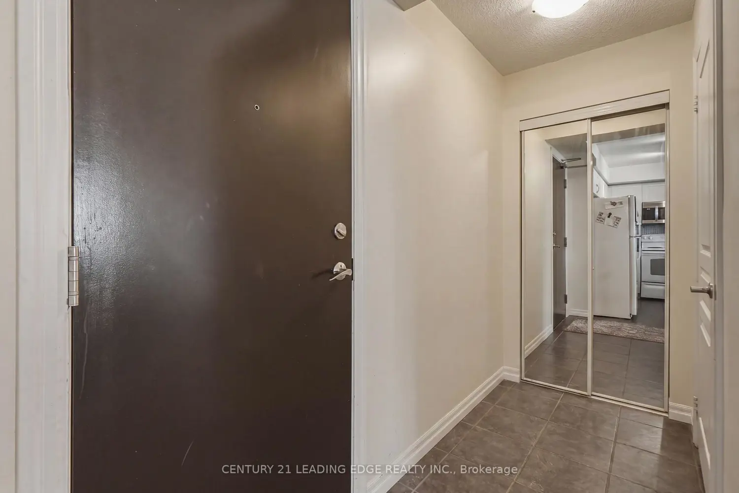 1600 Charles Street 902 photo 3