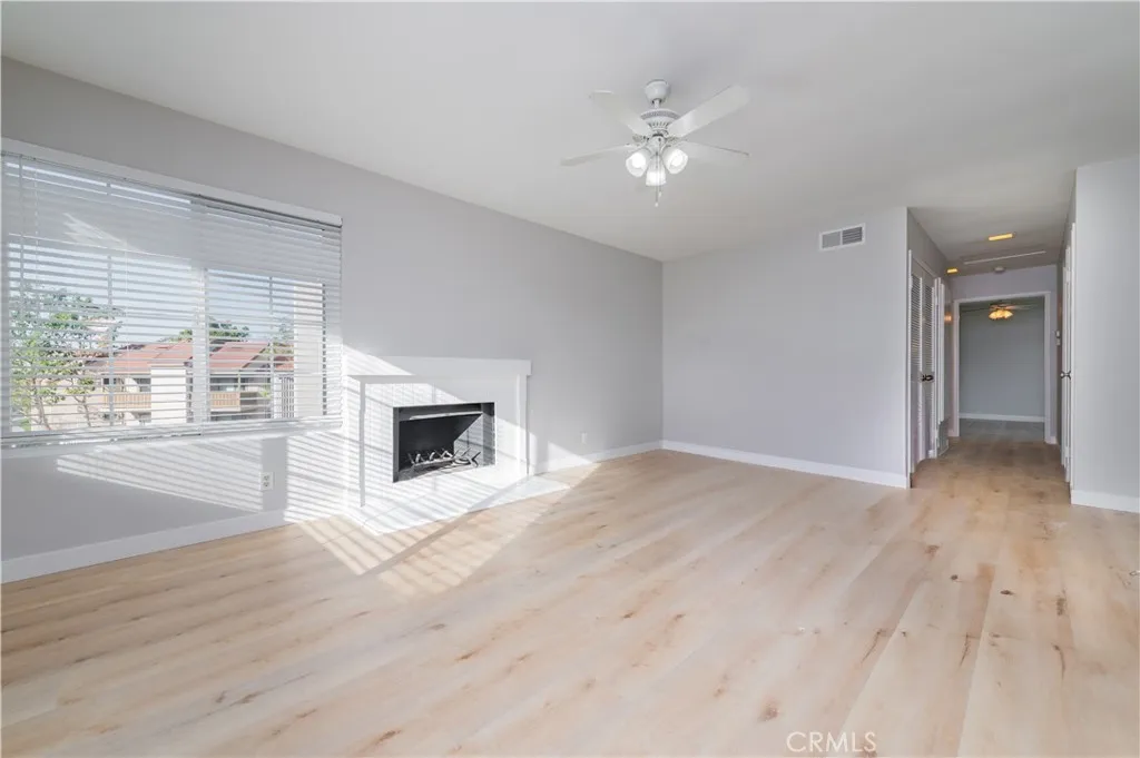 6 Exeter Unit 16, Irvine, CA 92612 photo 4