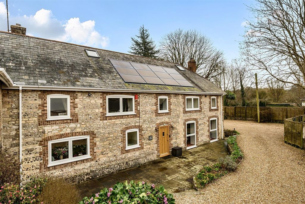 4 bed semi-detached house for saleNorth Street, Charminster, Dorchester DT2