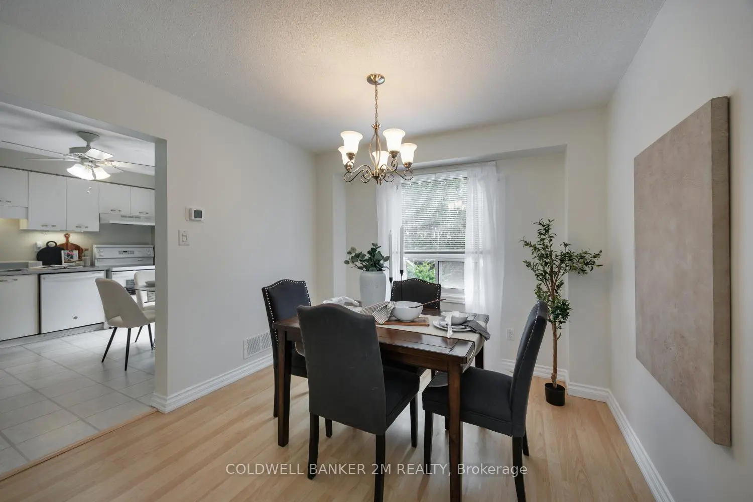 11 Yorkville Drive photo 4